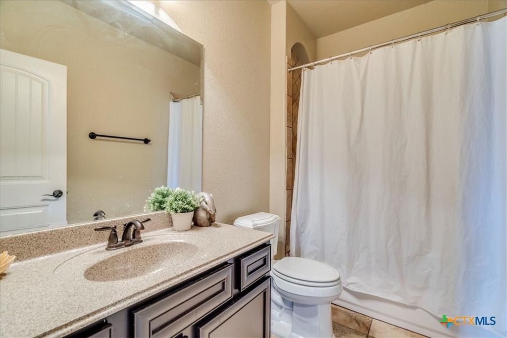 Image 25 of property listing at 913 Overcup Drive, San Marcos, TX 78666