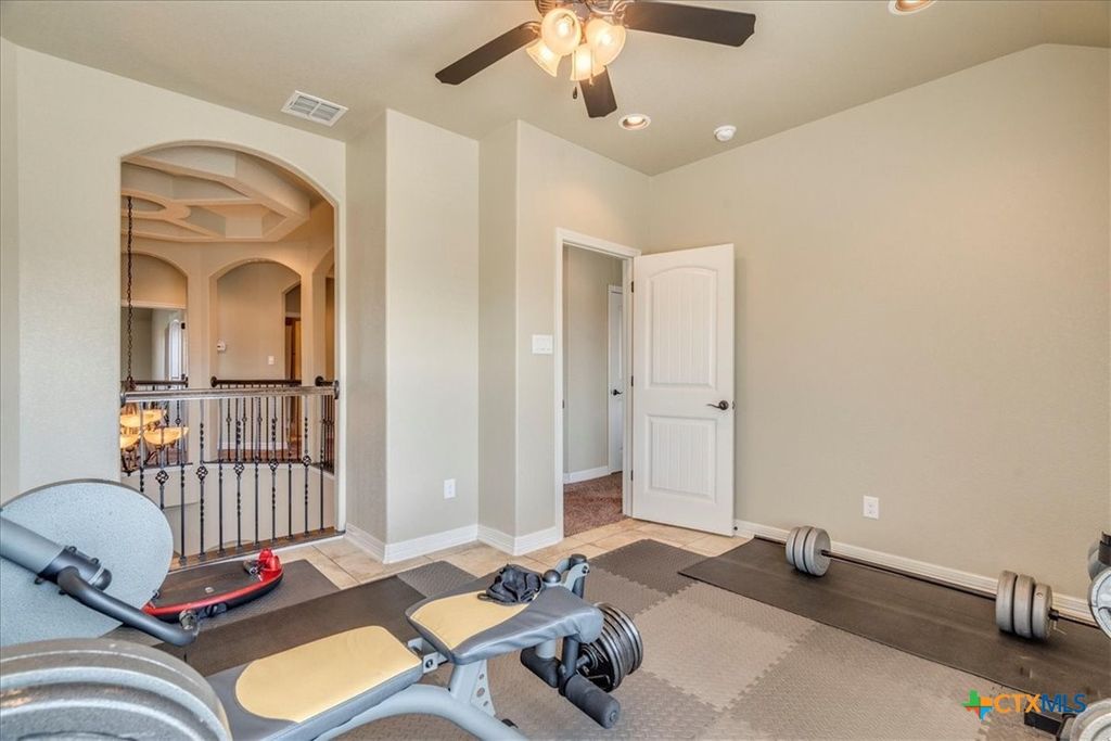 Image 27 of property listing at 913 Overcup Drive, San Marcos, TX 78666