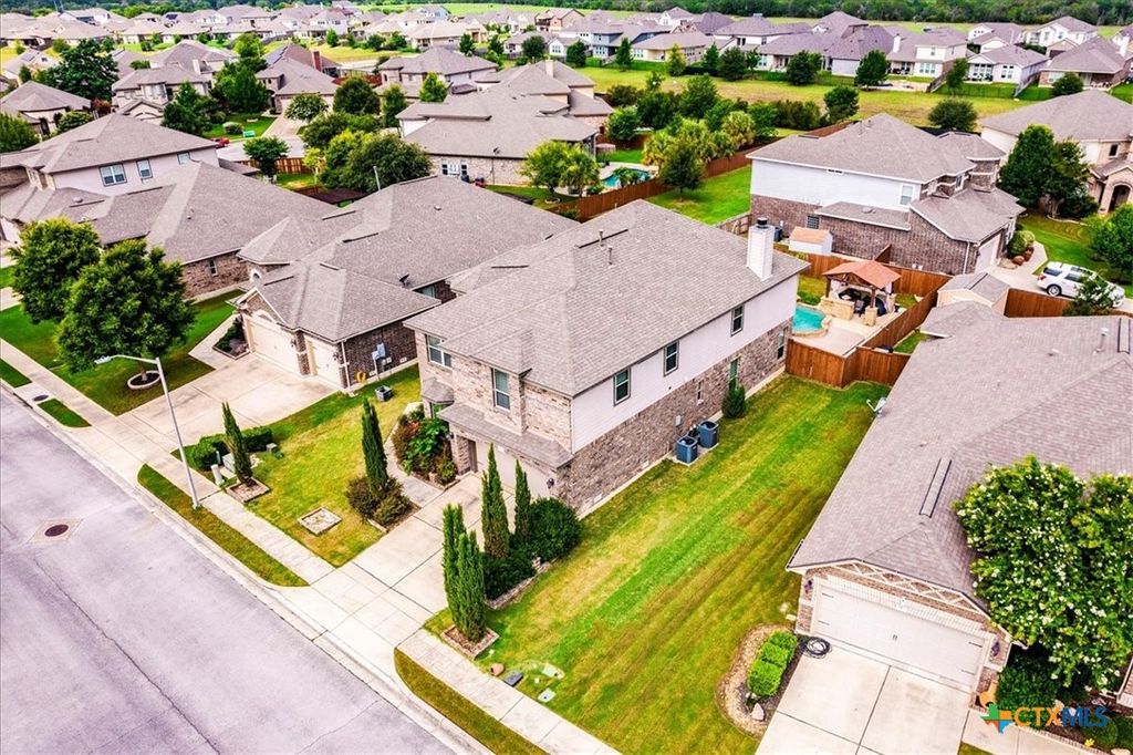 Image 36 of property listing at 913 Overcup Drive, San Marcos, TX 78666