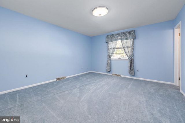 453 BEECH AVE, Woodbury Heights, NJ 08097