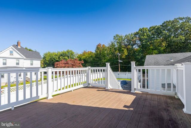 453 BEECH AVE, Woodbury Heights, NJ 08097