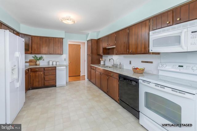 453 BEECH AVE, Woodbury Heights, NJ 08097