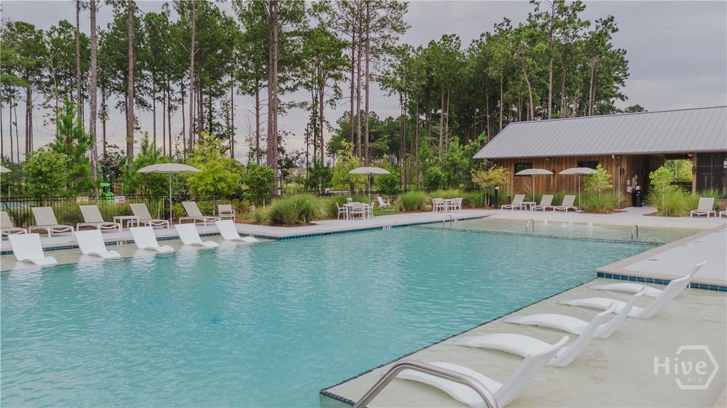 Image 25 of property listing at 252 Ember Way, Richmond Hill, GA 31324