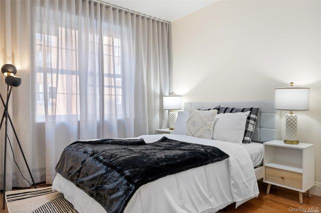141-15 Cherry Avenue 5E, Flushing, NY 11355