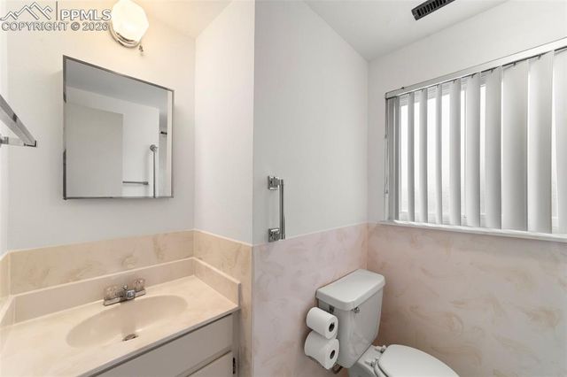 805 Crown Ridge Drive, Colorado Springs, CO 80904