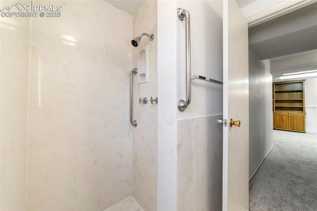 805 Crown Ridge Drive, Colorado Springs, CO 80904