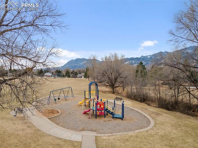 805 Crown Ridge Drive, Colorado Springs, CO 80904