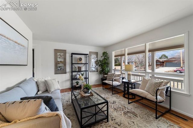 805 Crown Ridge Drive, Colorado Springs, CO 80904