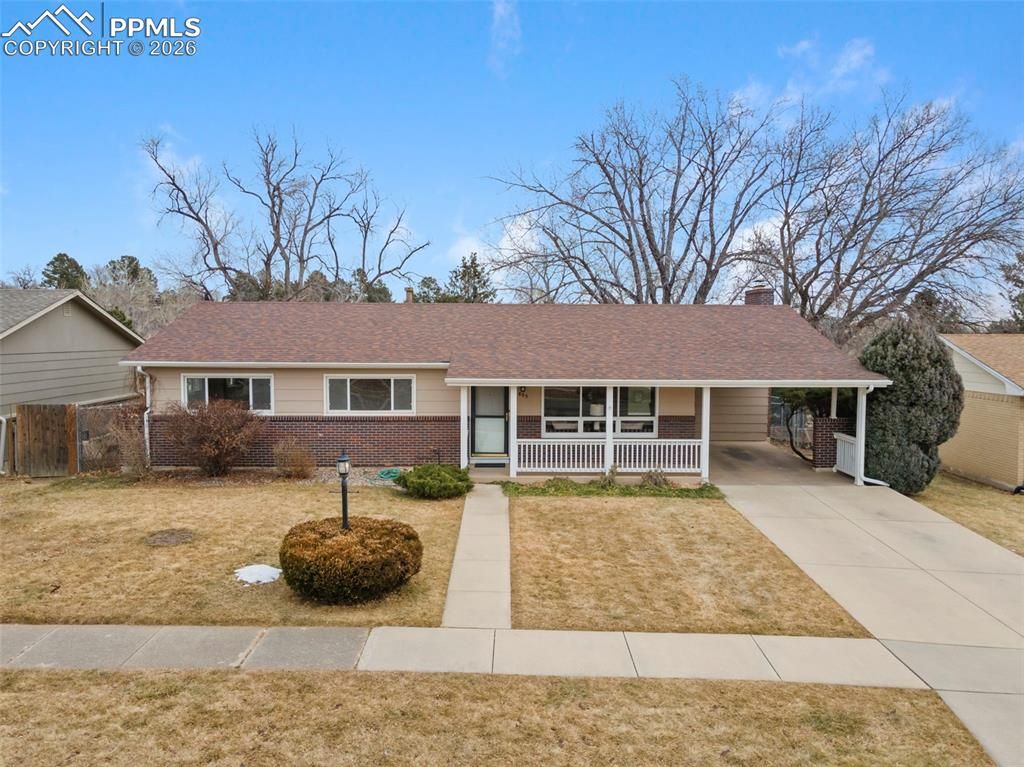 805 Crown Ridge Drive, Colorado Springs, CO 80904