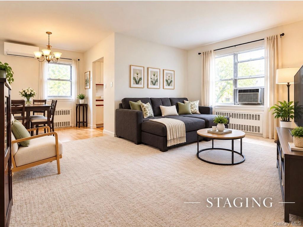 196-48 67th Avenue 2nd Floor, Fresh Meadows, NY 11365 — photo 2