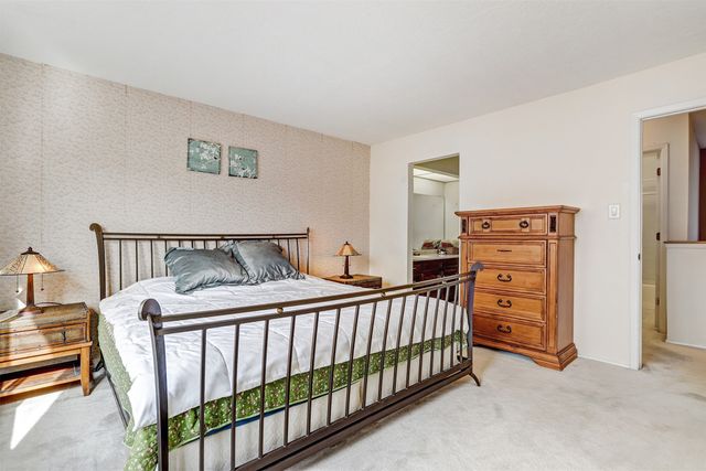30 Timber Ridge, Los Alamos, NM 87544