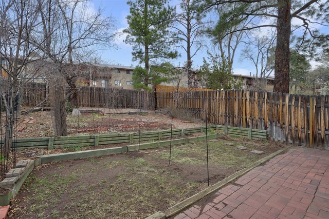 30 Timber Ridge, Los Alamos, NM 87544