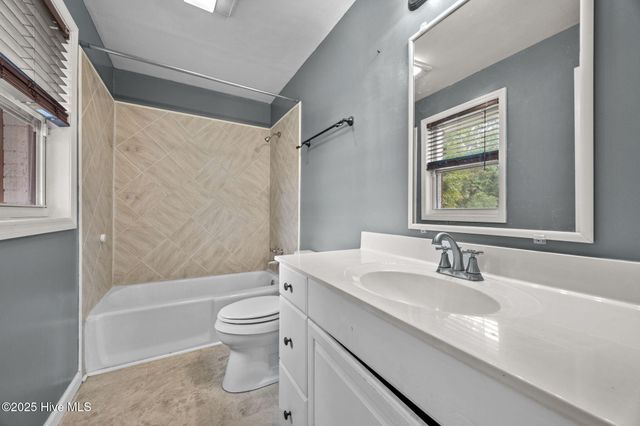 106 Lindsey Drive, Jacksonville, NC 28540