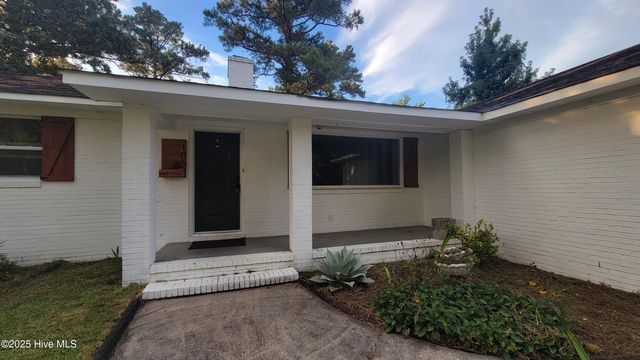 106 Lindsey Drive, Jacksonville, NC 28540