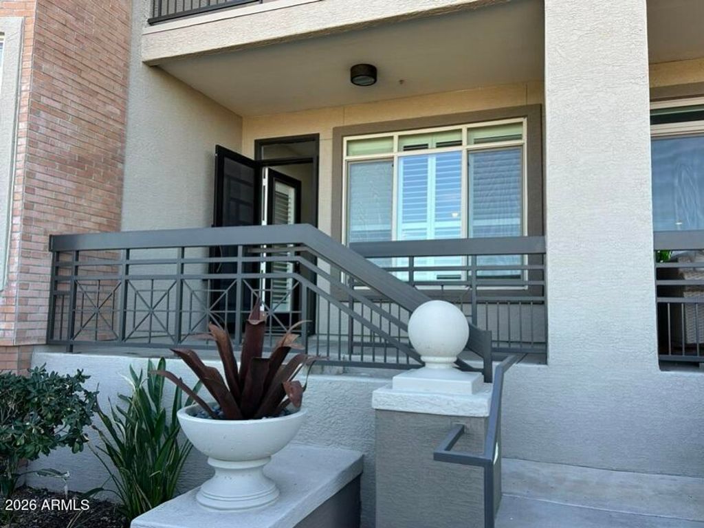 425 W RIO SALADO Parkway 112, Tempe, AZ 85281 — photo 2