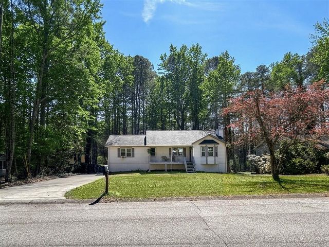 2448 Hillboro Circle SW, Marietta, GA 30064