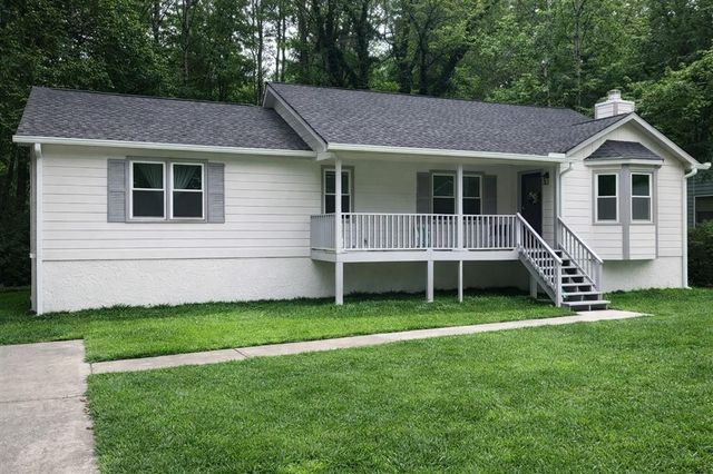 2448 Hillboro Circle SW, Marietta, GA 30064