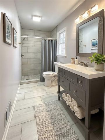 2448 Hillboro Circle SW, Marietta, GA 30064