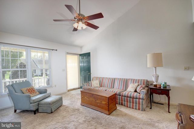 133 VILLAGE OAK DR, Salisbury, MD 21804