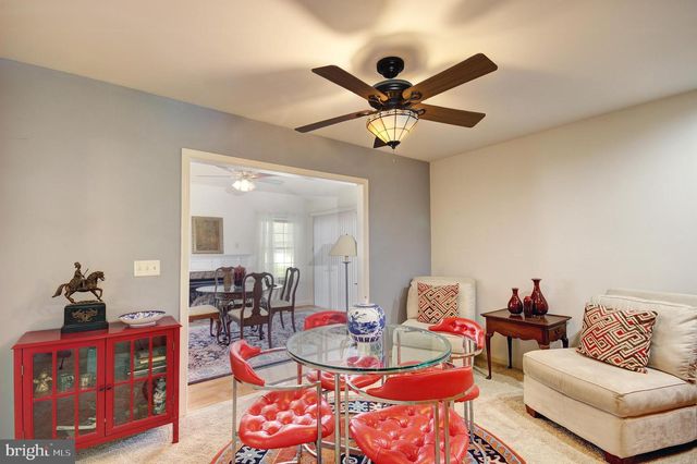 133 VILLAGE OAK DR, Salisbury, MD 21804