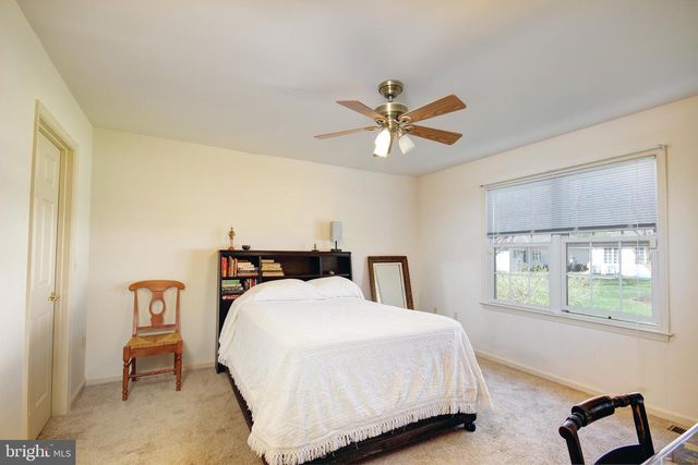 133 VILLAGE OAK DR, Salisbury, MD 21804