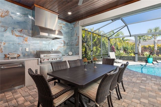 14627 Nicholas WAY, Naples, FL 34109