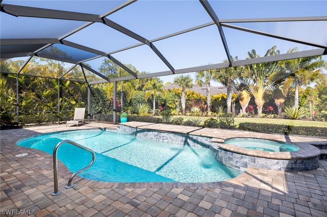 14627 Nicholas WAY, Naples, FL 34109