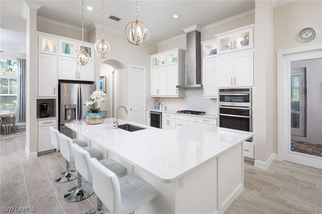 14627 Nicholas WAY, Naples, FL 34109