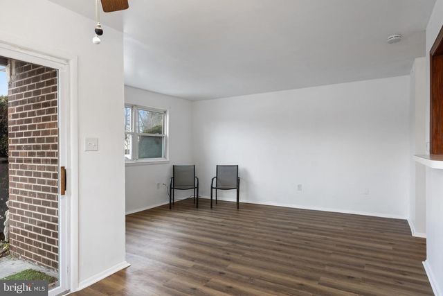 3-2 FLORENCE TOLLGATE PL, Florence, NJ 08518