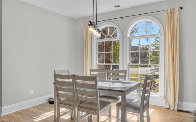 4 Renee CT, Hampton, VA 23664