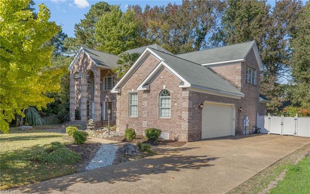 4 Renee CT, Hampton, VA 23664