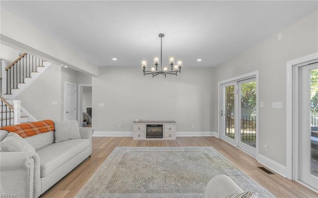 4 Renee CT, Hampton, VA 23664