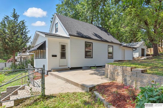 3410 U Street, Omaha, NE 68107