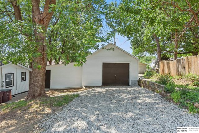 3410 U Street, Omaha, NE 68107