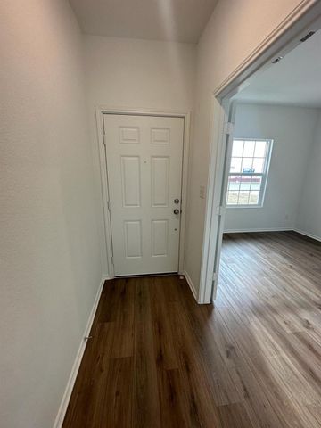 229 Sonterra DR, San Marcos, TX 78666