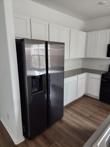 229 Sonterra DR, San Marcos, TX 78666