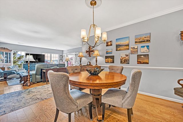 4438 Pheasant Ridge Rd Apt 203, Roanoke, VA 24014