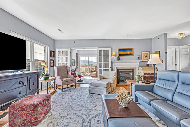 4438 Pheasant Ridge Rd Apt 203, Roanoke, VA 24014