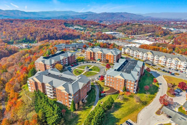4438 Pheasant Ridge Rd Apt 203, Roanoke, VA 24014