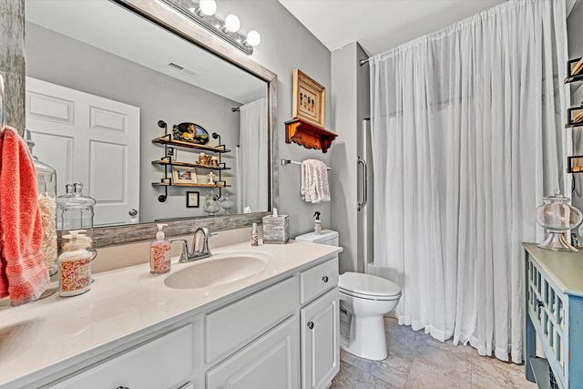 4438 Pheasant Ridge Rd Apt 203, Roanoke, VA 24014