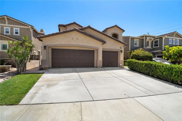 9042 Lemongrass Court, Fountain Valley, CA 92708