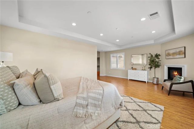 9042 Lemongrass Court, Fountain Valley, CA 92708
