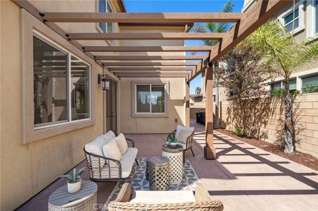 9042 Lemongrass Court, Fountain Valley, CA 92708