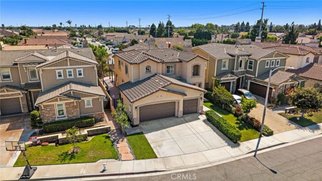 9042 Lemongrass Court, Fountain Valley, CA 92708