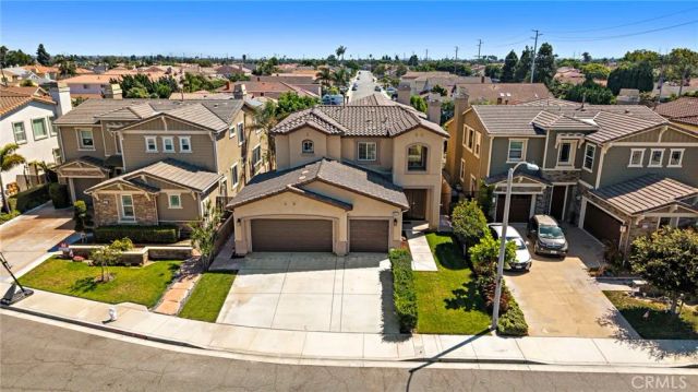 9042 Lemongrass Court, Fountain Valley, CA 92708