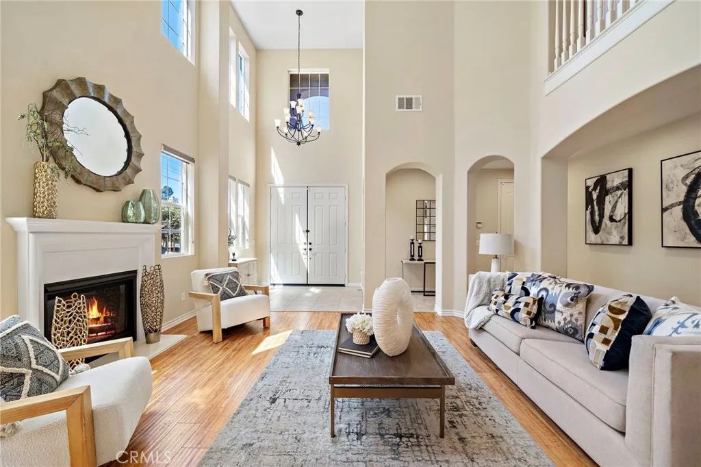9042 Lemongrass Court, Fountain Valley, CA 92708