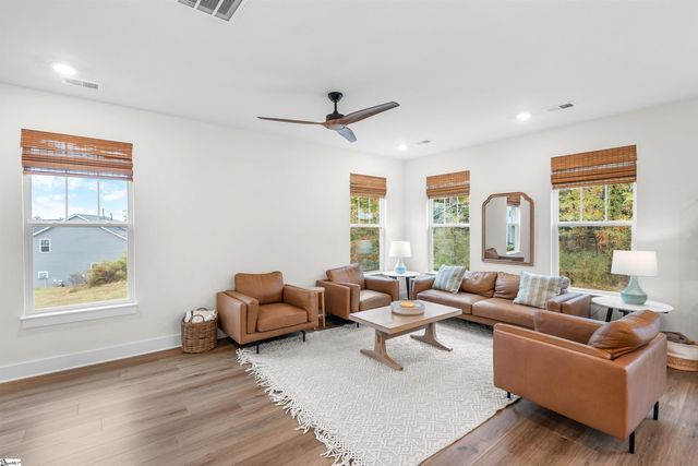 952 Diane Lane, Moore, SC 29369