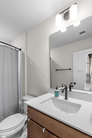 952 Diane Lane, Moore, SC 29369