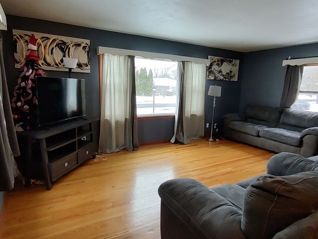 2615 Brendenwood Road, Rockford, IL 61107