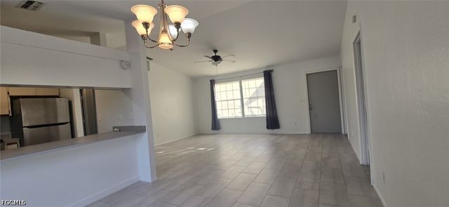 1401 Yvonne AVE S, Lehigh Acres, FL 33976